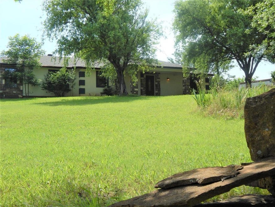 4676 Highland Dr, Denison, TX 75020 - photo 1