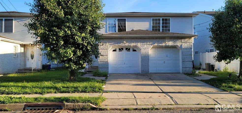 45 Beverly St unit 47, Carteret, NJ 07008 - photo 1