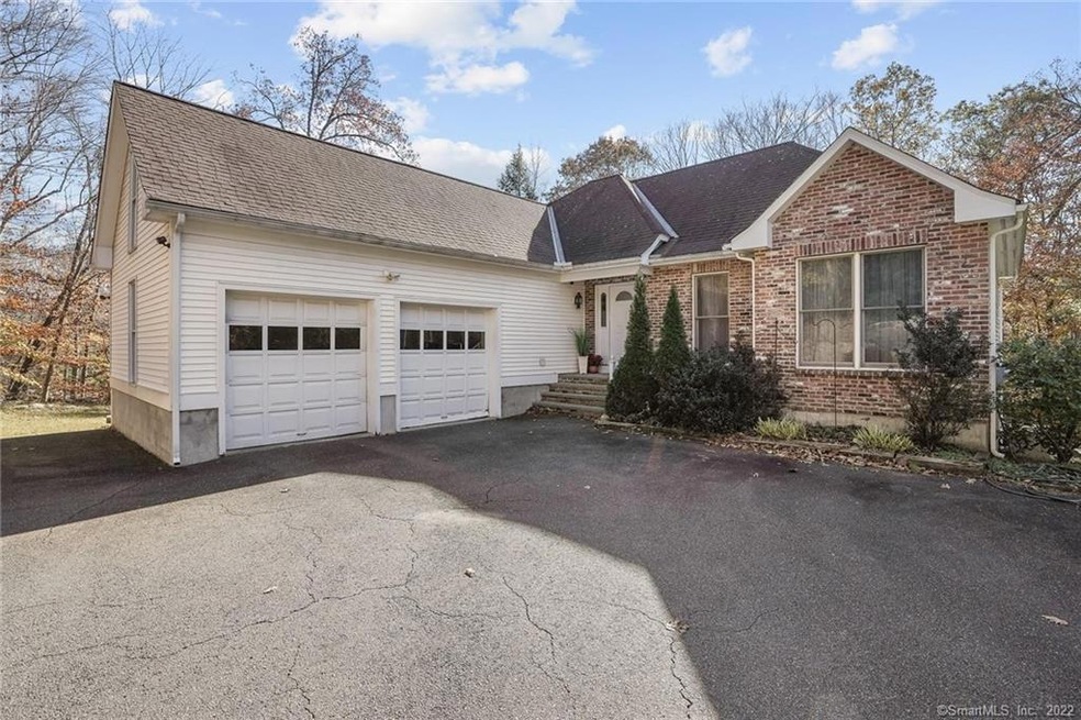 10 Tiffany Ln, Weston, CT 06883 - photo 1