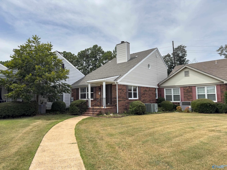 3028 Dupree Dr SW, Huntsville, AL 35801 - photo 1