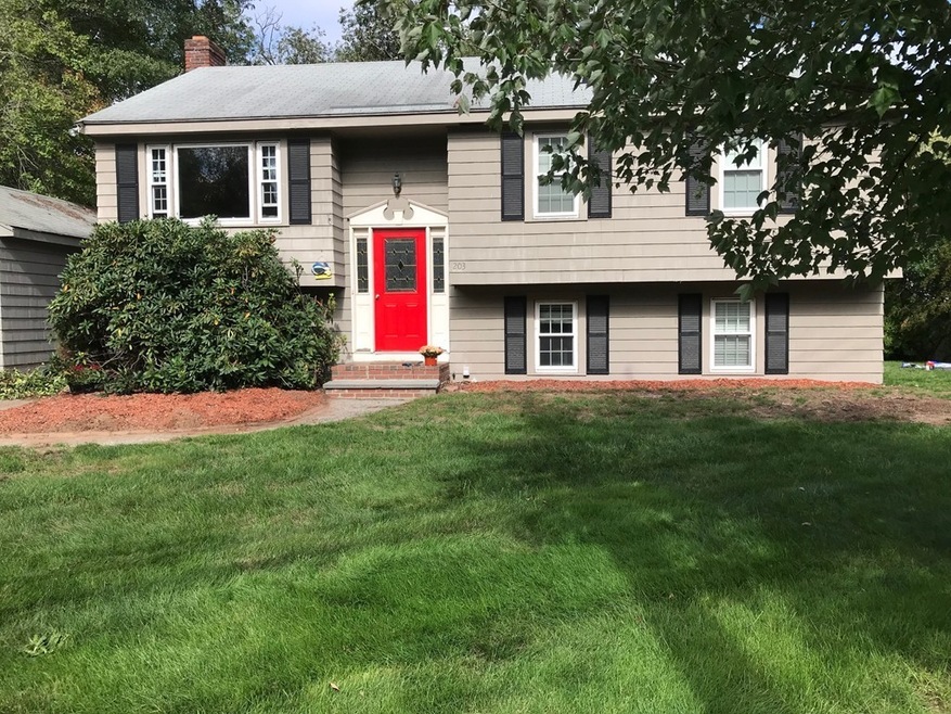 203 Park St, North Reading, MA 01864 - photo 1