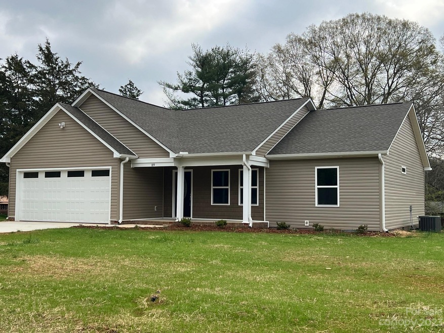 119 E Debbie Ln, Statesville, NC 28625 - photo 1