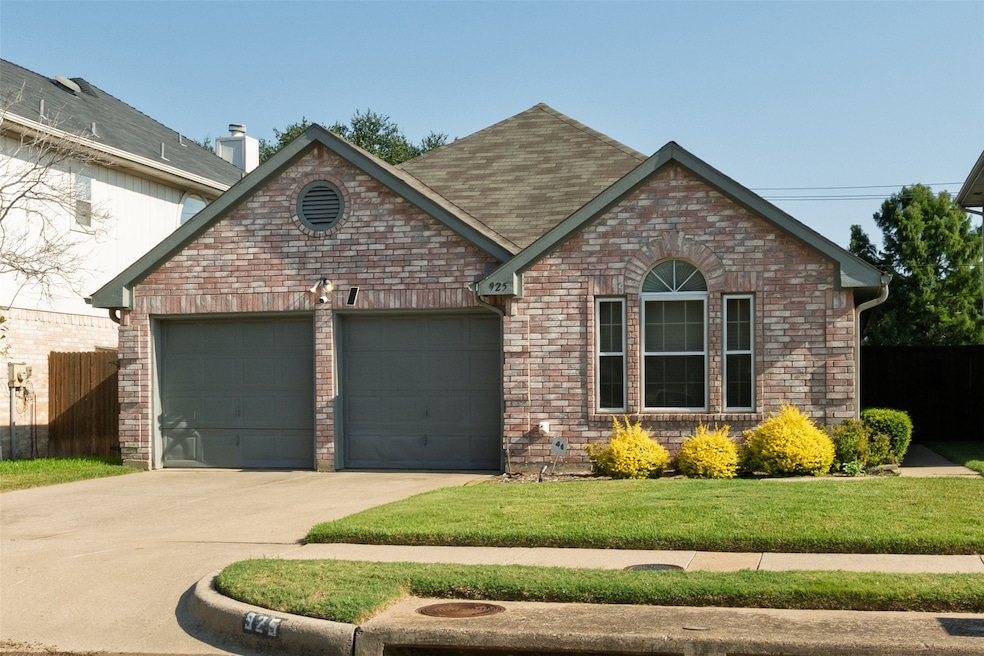 Under Contract $349,900