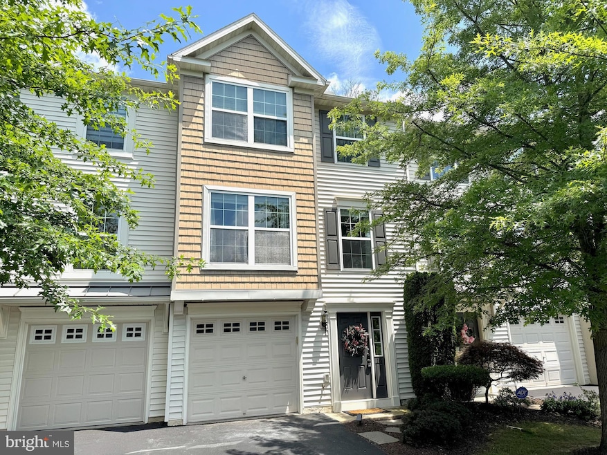 16 Chaser Ct, Reading, PA 19607 - photo 1