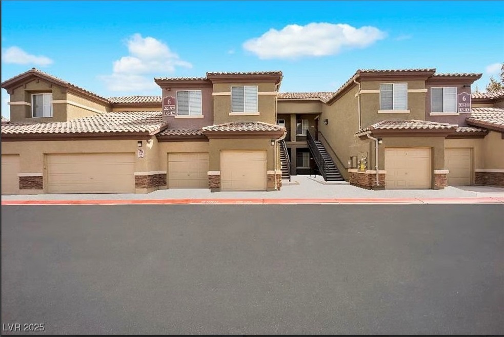 unlisted-address, Las Vegas, NV 89131 - photo 1