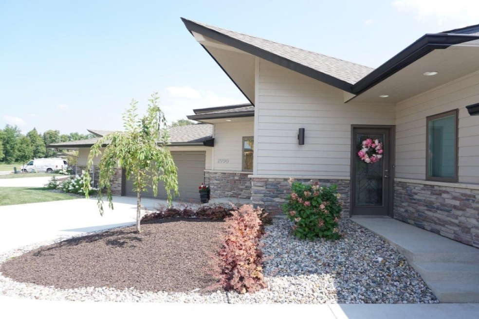 2990 W Palmer Ave, La Porte, IN 46350 - photo 1