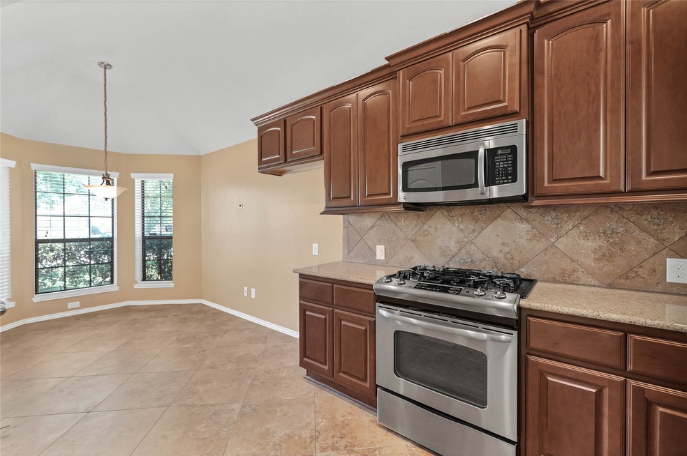 2610 Imperial Crossing Dr, Conroe, TX 77385 - photo 1