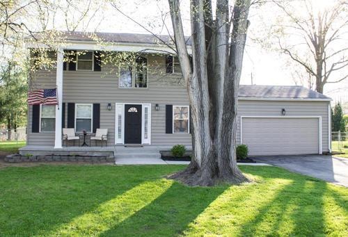 1007 Plum Ridge, Columbus, OH 43213 - photo 1