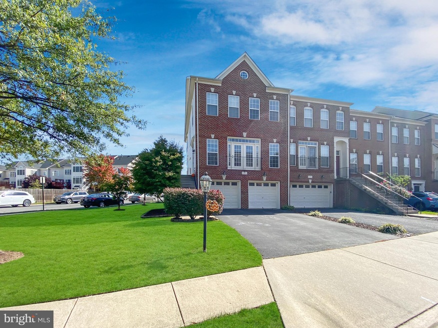 24672 Nettle Mill Square, Stone Ridge, VA 20105 - photo 1