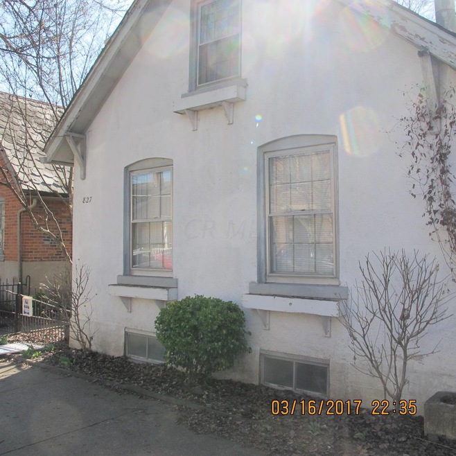 827 City Park