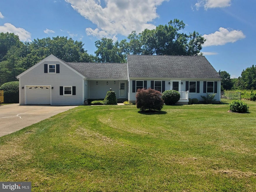 6006 Potomac Dr, King George, VA 22485 - photo 1