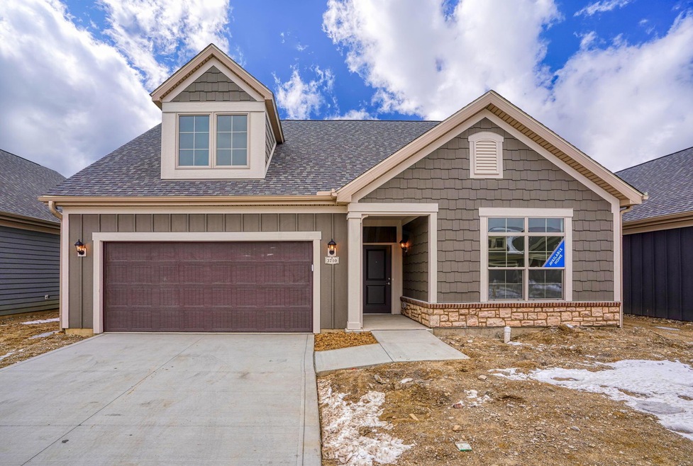 3710 Backstretch Way (2)