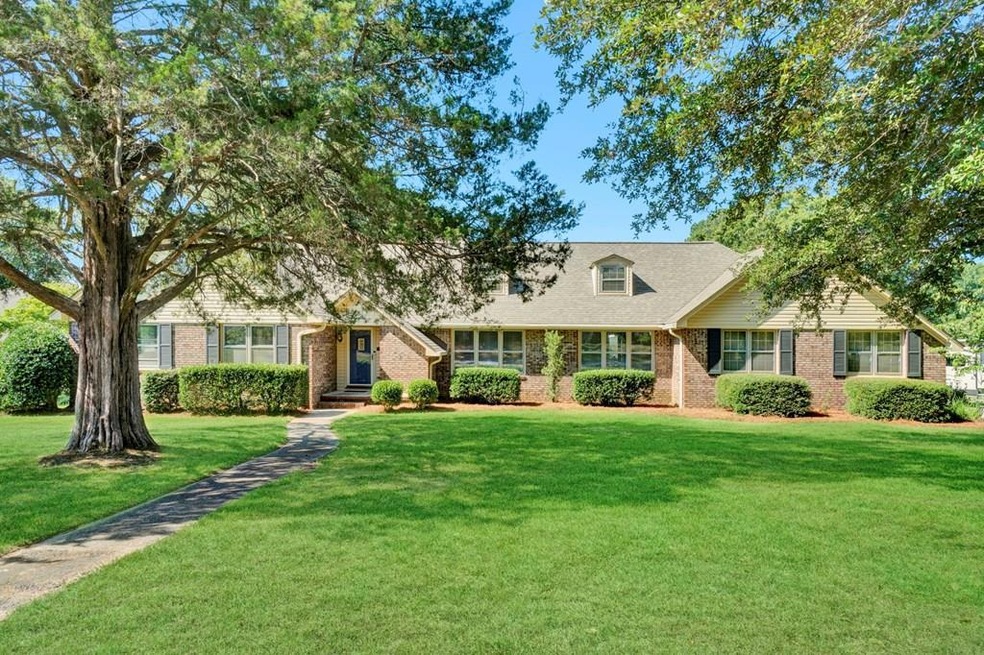 Sold $285,000