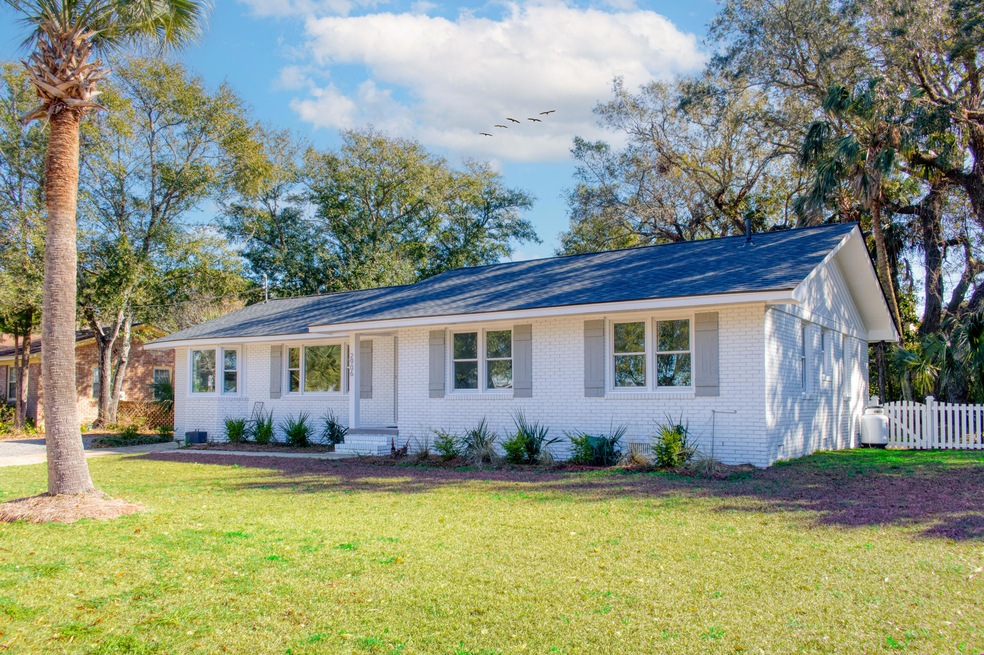 2906 Waterway Blvd, Isle of Palms, SC 29451 - photo 1