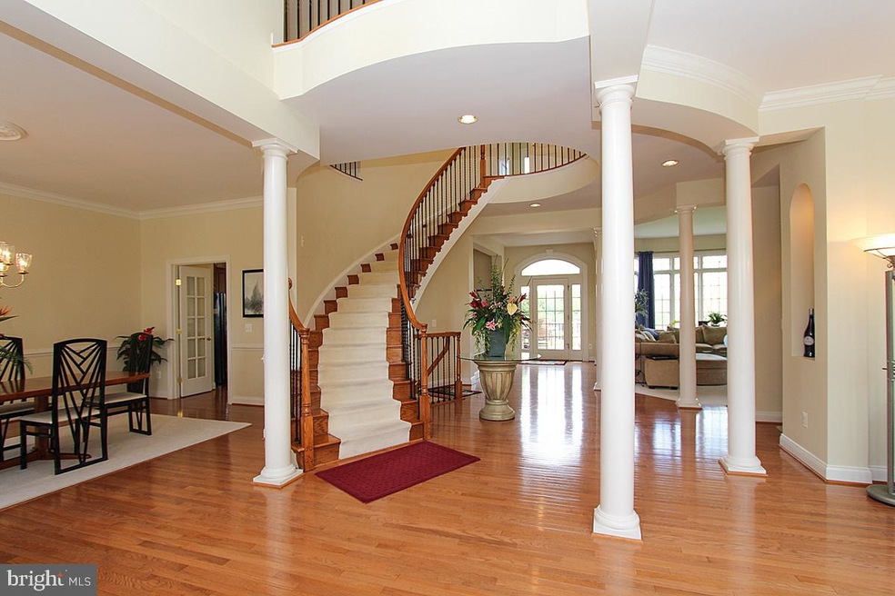 15930 Spyglass Hill Loop, Gainesville, VA 20155 - photo 1