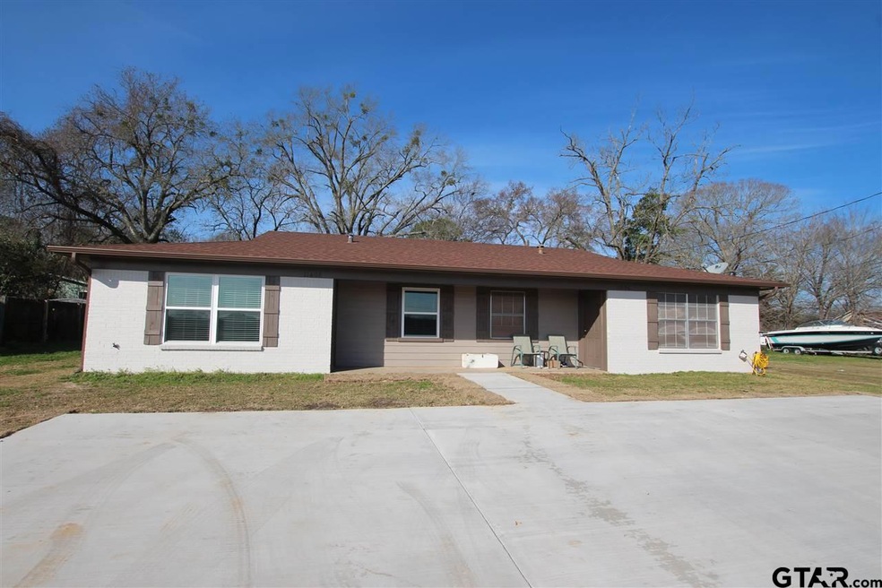 11608 11608 Cr 215, Tyler, TX 75707 - photo 1