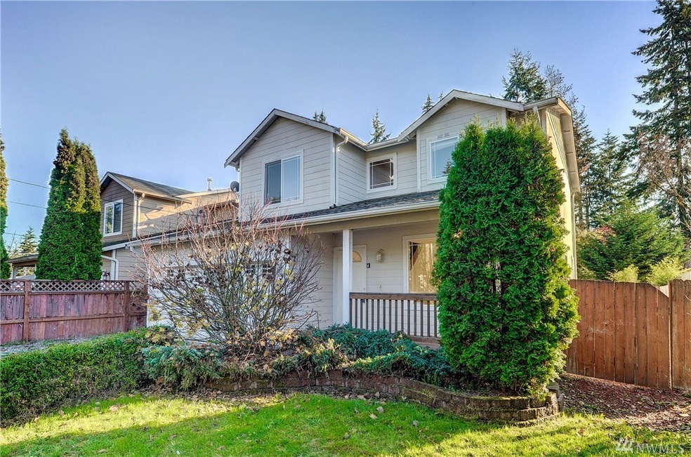 132 116th Place SE unit B, Everett, WA 98208 - photo 1