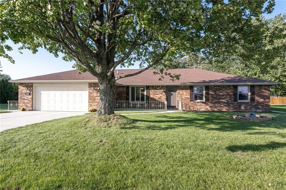 3424 Charlton Dr, Anderson, IN 46012 - photo 1