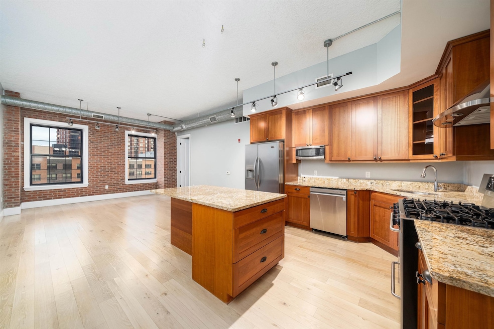 For Sale $995,000