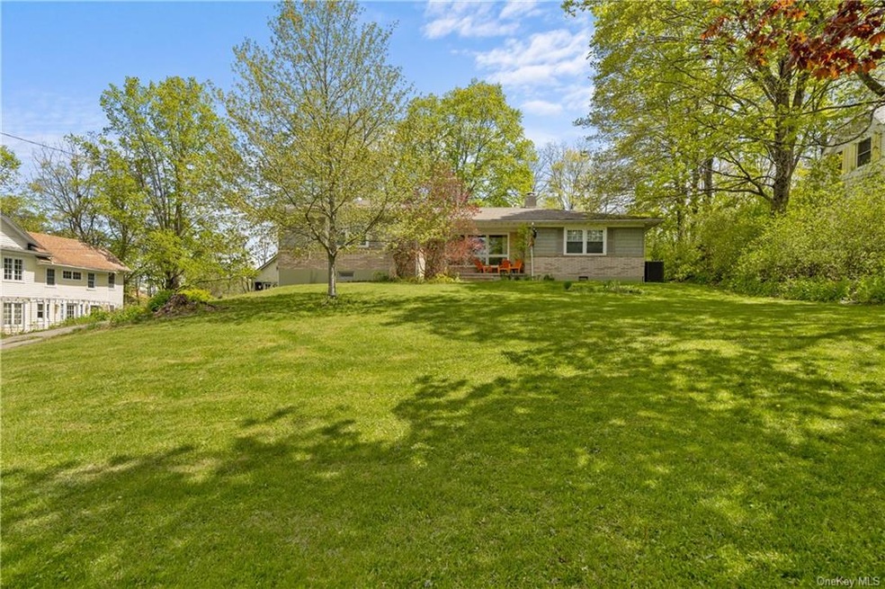 11 Depot Hill Rd, Amenia, NY 12501 - photo 1