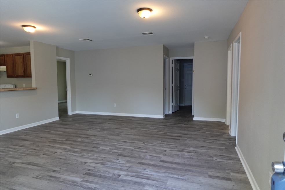 7806 Beckley St unit B, Houston, TX 77088 - photo 1