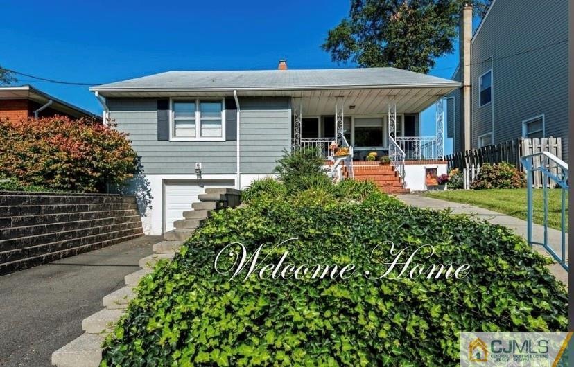 92 Coolidge Ave, Carteret, NJ 07008 - photo 1