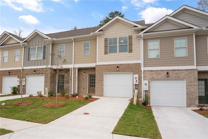 8443 Douglass Trail unit 90, Jonesboro, GA 30236 - photo 1