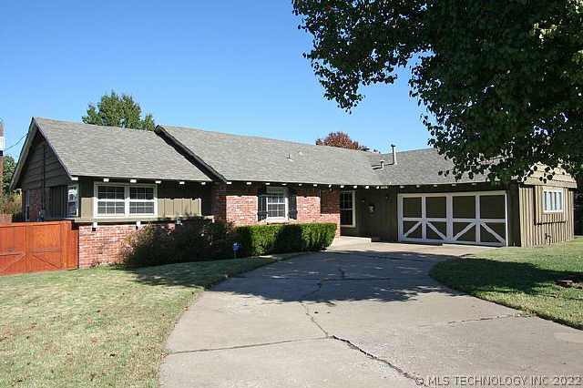 3915 E 60th St, Tulsa, OK 74135 - photo 1