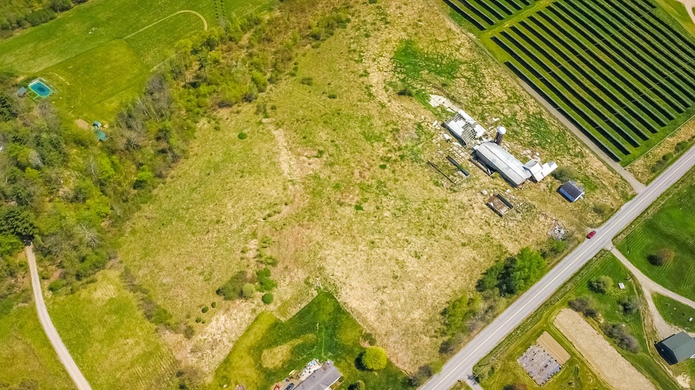 35 E Ridge Rd, Skowhegan, ME 04976 - photo 1