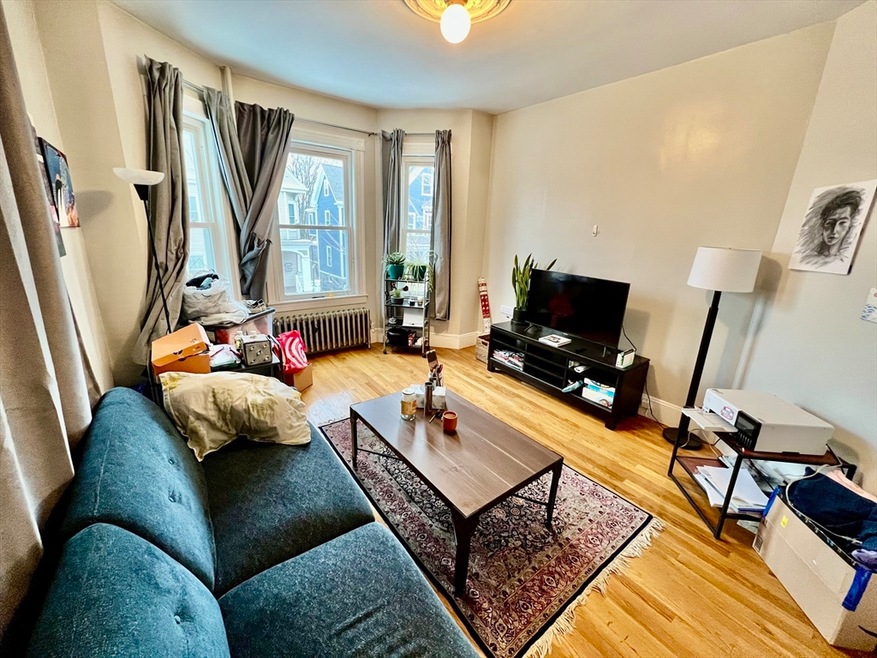 61 Wenham St unit 1, Jamaica Plain, MA 02130 - photo 1