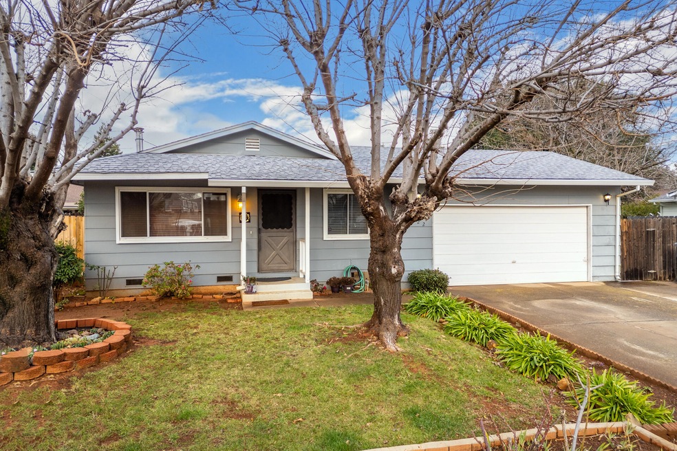 2522 Saturn Skyway, Redding, CA 96002 - photo 1