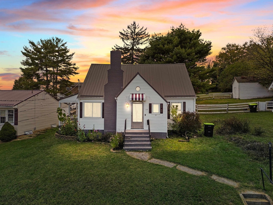 Pending $209,900 • Co-Listing Agent