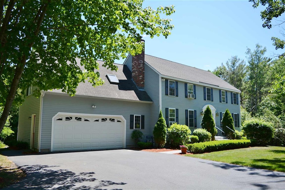 8 Rain Pond Place, Derry, NH 03038 - photo 1