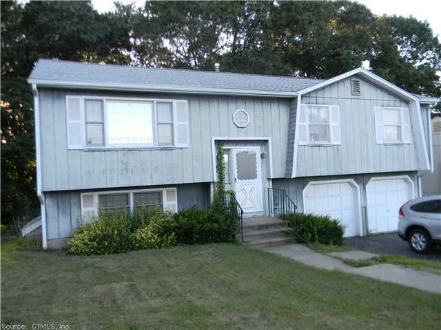 38 Sleepy Hollow Cir, East Haven, CT 06512 - photo 1