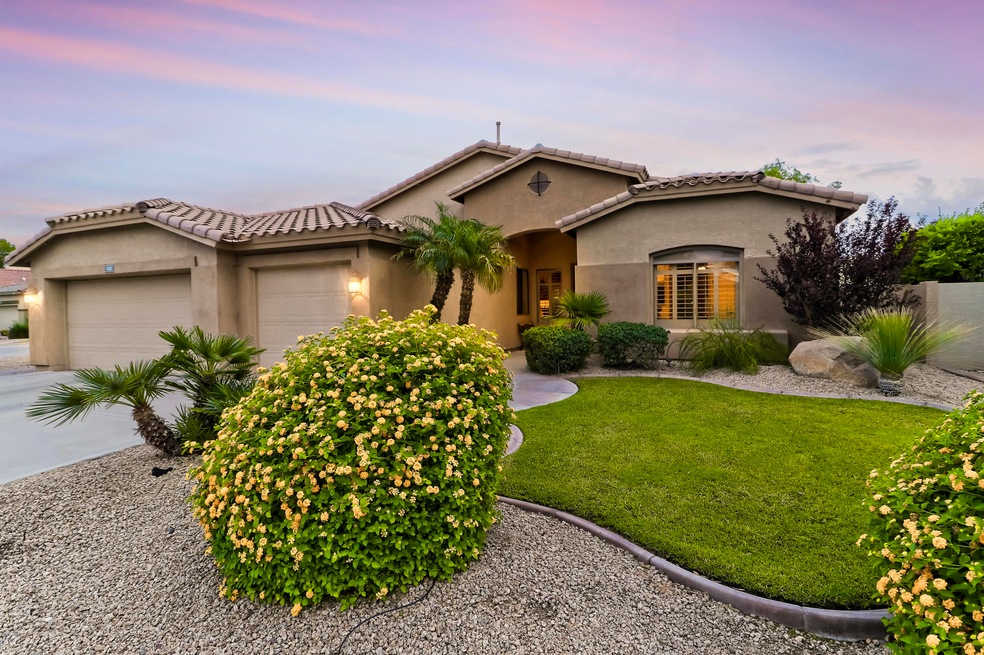 Model Sharp Home