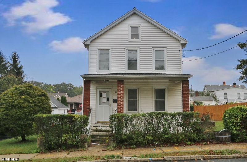 375 Raritan St, South Amboy, NJ 08879 - photo 1