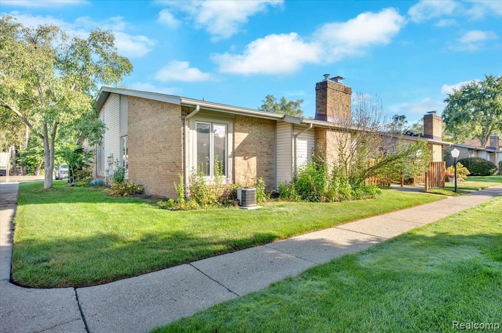 Pending $169,900 • Co-Listing Agent