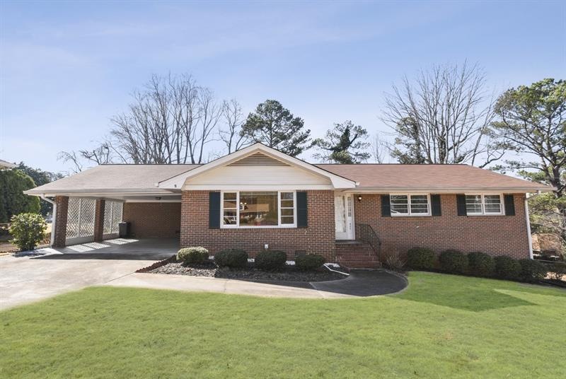 437 Castleaire Dr, Stone Mountain, GA 30087 - photo 1