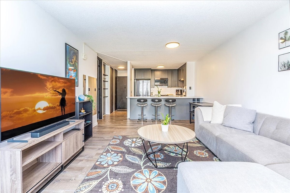 Plenty of storage space for this large 1 bedroom c