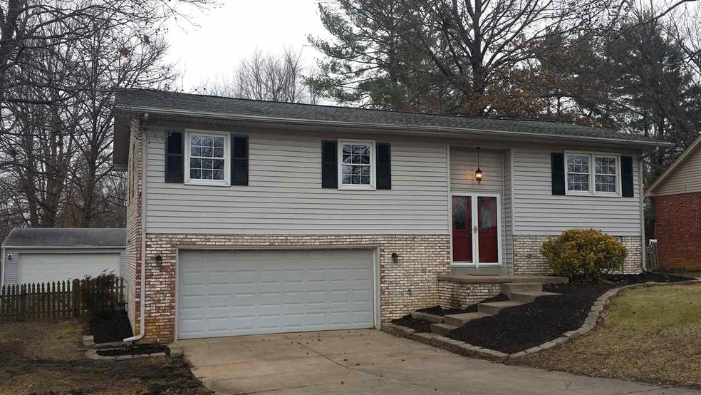 8366 Poplar