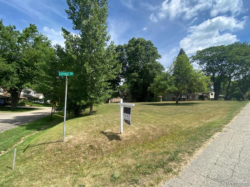 Lot Pic 1.jpg