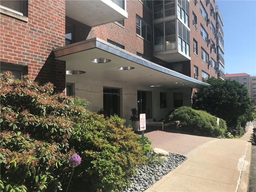 Larchmont Terrace unit 3B, Larchmont, NY 10538 - photo 1