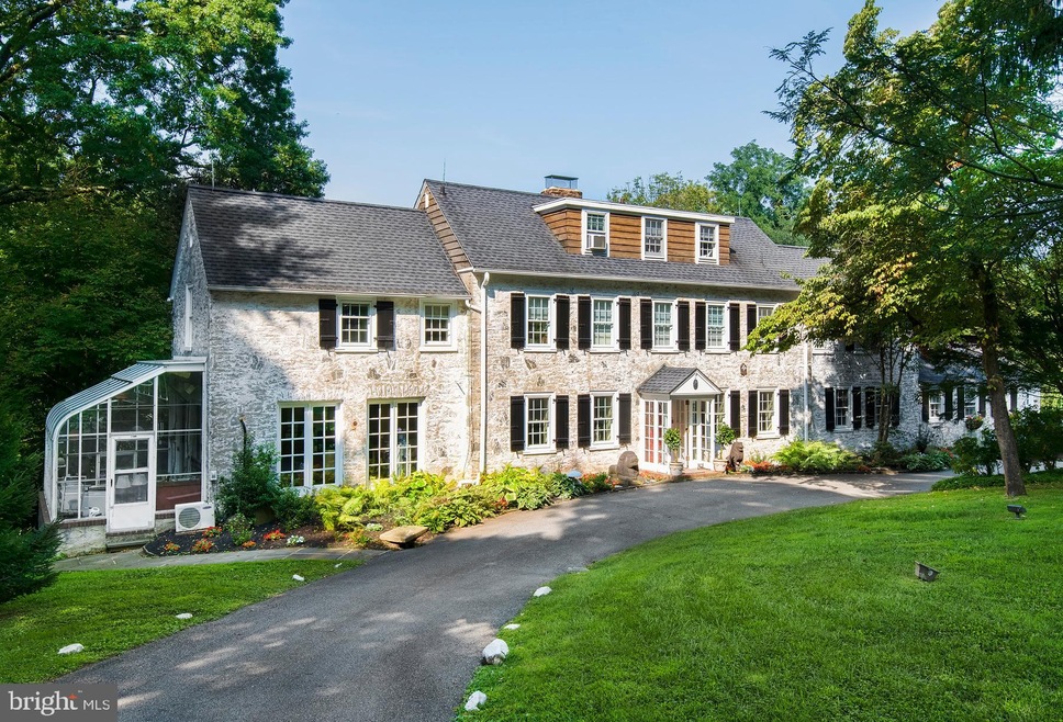 860 Mount Moro Rd, Villanova, PA 19085 - photo 1