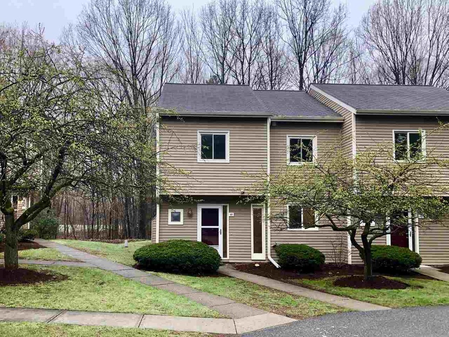 A5 Stonehedge Dr, South Burlington, VT 05403 - photo 1