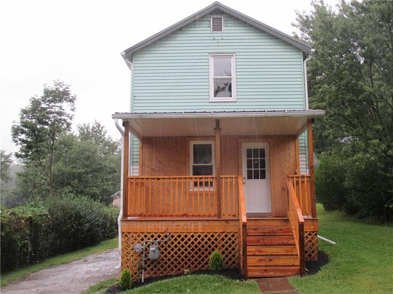 FRONT VIEW WITH A NEW DECK