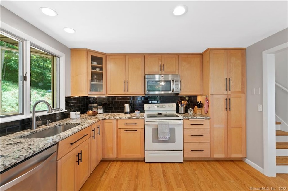 This remodeled kitchen is a dream come true! Welco