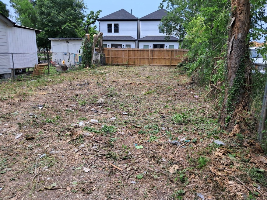 6742 Madrid St, Houston, TX 77021 - photo 1