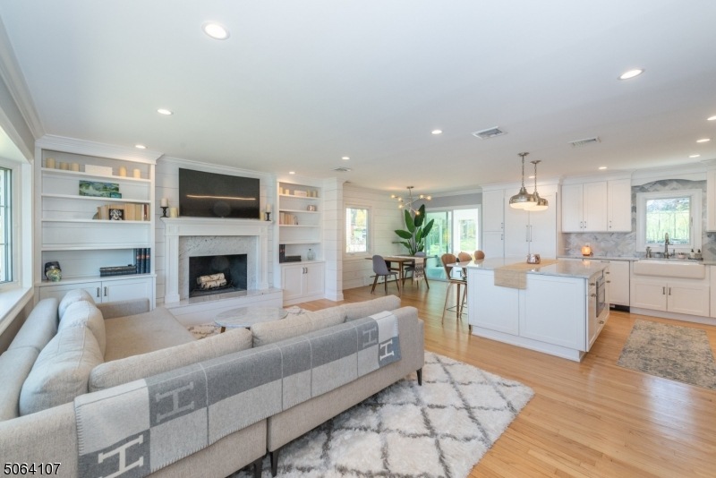 150 Park Ave, West Caldwell, NJ 07006 - photo 1