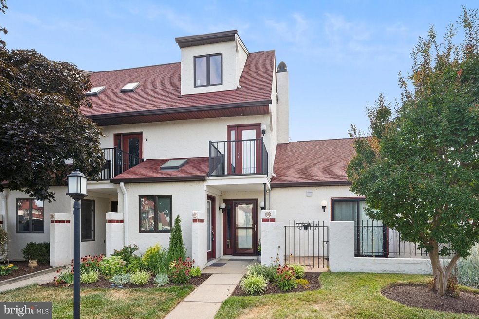 10H Queen Elizabeth Ct, Chester, MD 21619 - photo 1