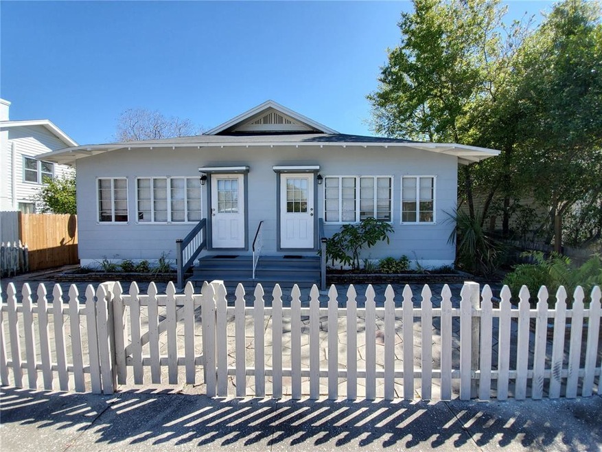 811 14th St N, Saint Petersburg, FL 33705 - photo 1